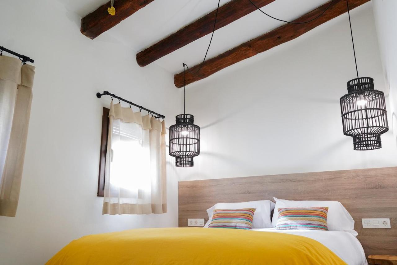 Apartaments La Rambla - Arbequina - 6 Persones コルノデイヤ エクステリア 写真