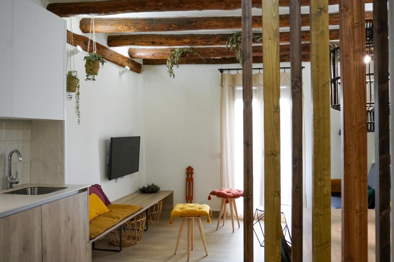 Apartaments La Rambla - Arbequina - 6 Persones コルノデイヤ エクステリア 写真