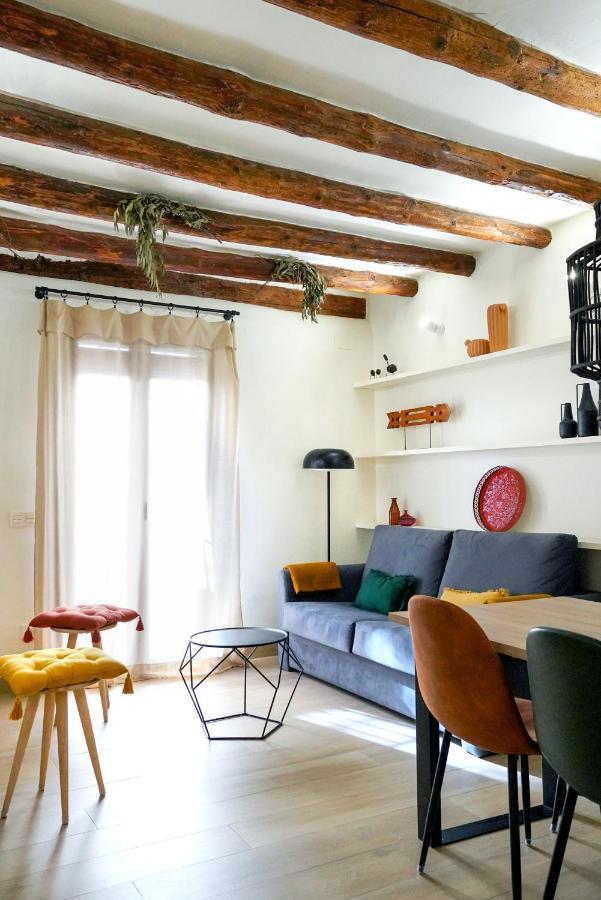 Apartaments La Rambla - Arbequina - 6 Persones コルノデイヤ エクステリア 写真